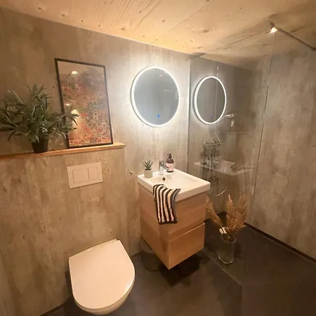 Family Home W Hot Tub & Garden Close To Stavanger